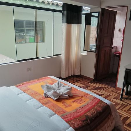 Hostel Tupac Yupanqui House Cuzco Zewnętrze zdjęcie