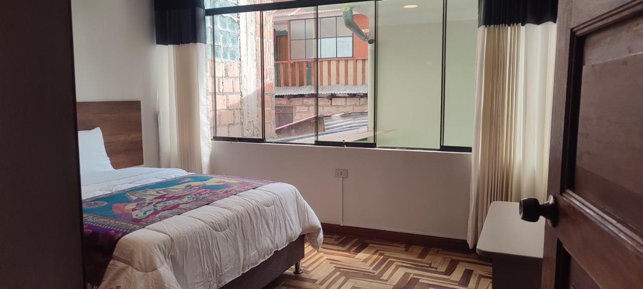 Hostel Tupac Yupanqui House Cuzco Zewnętrze zdjęcie